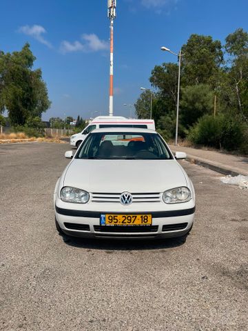 פולקסווגן גולף