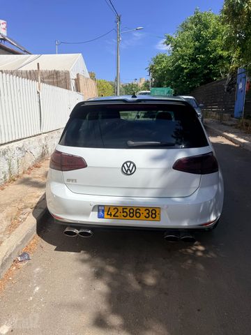 פולקסווגן גולף