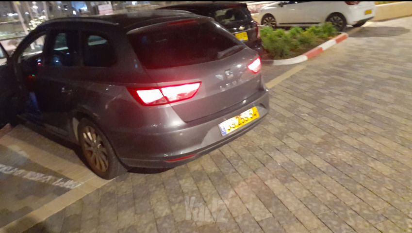 סיאט לאון