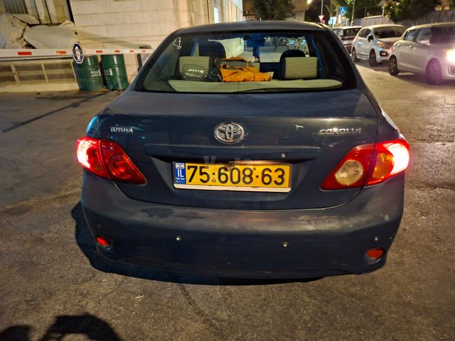 טויוטה קורולה