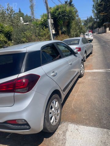 יונדאי i20