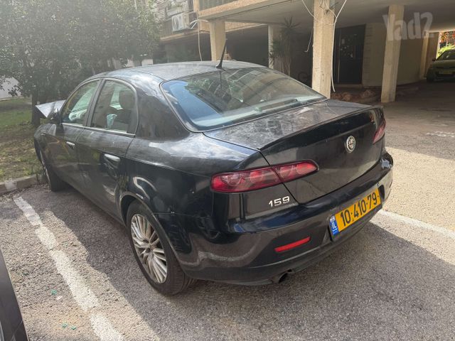 אלפא רומיאו 159