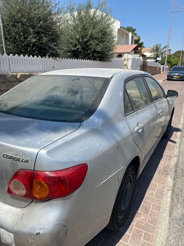טויוטה קורולה