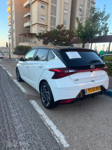 יונדאי i20