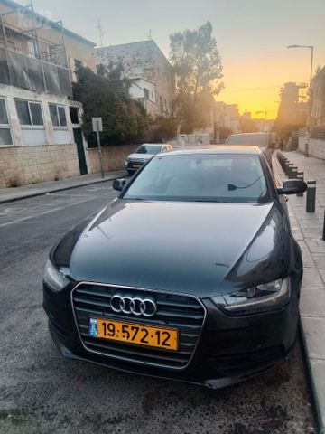 אאודי A4