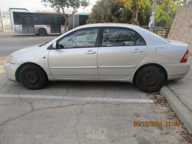 מודעת רכב טויוטה קורולה