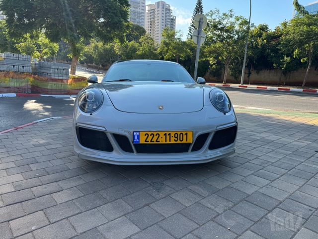 פורשה 911