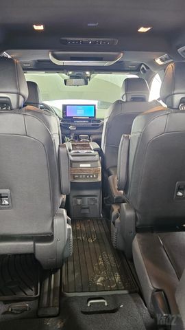 סיינה 4X2 Platinum היברידי אוט׳ 5 דל 2.5 (189 כ״ס)