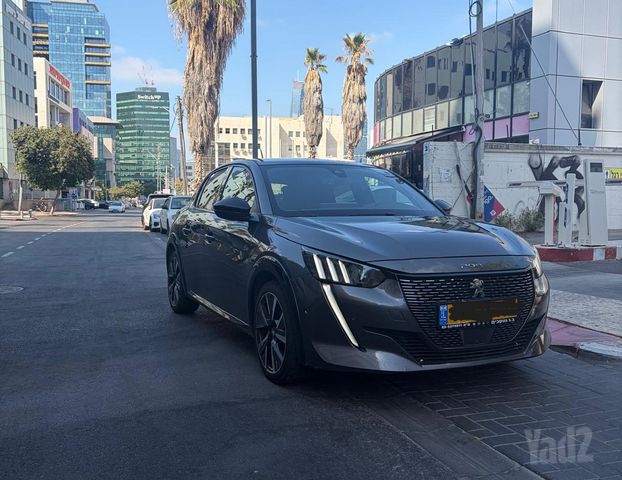 פיג'ו 208