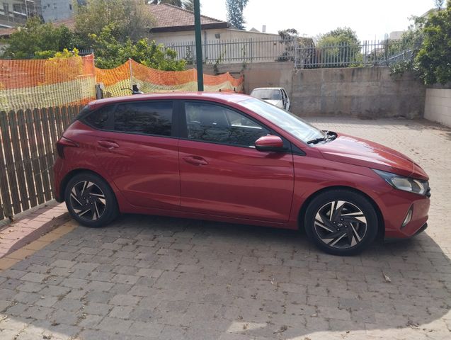 מודעת רכב יונדאי i20