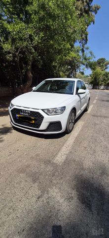 אאודי A1