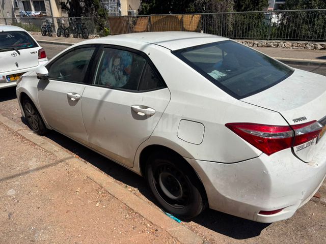טויוטה קורולה