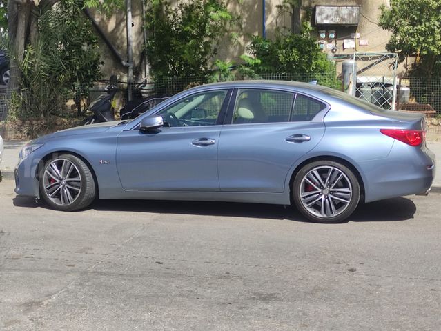 אינפיניטי Q50