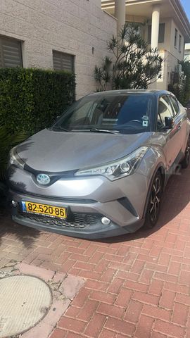 טויוטה C-HR