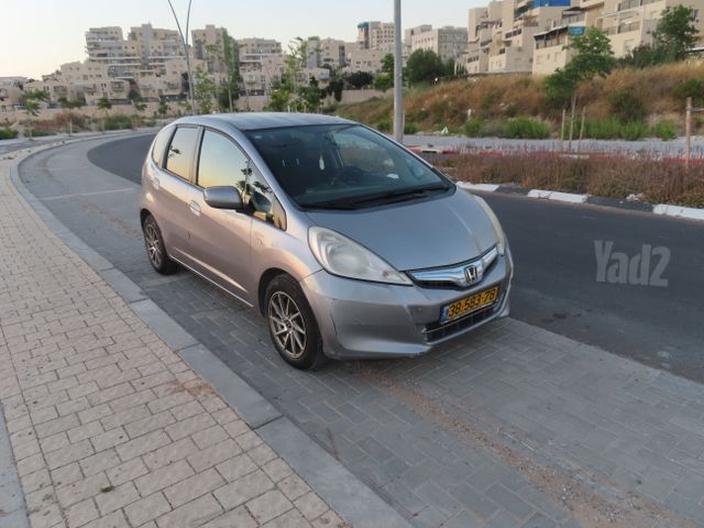 מודעת רכב הונדה ג'אז