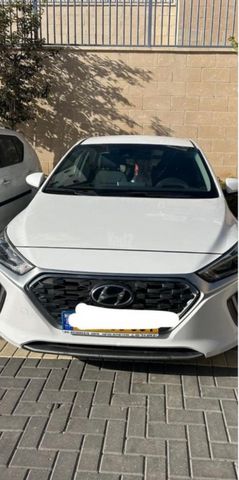 יונדאי איוניק