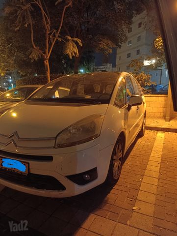 מודעת רכב סיטרואן C4 פיקאסו