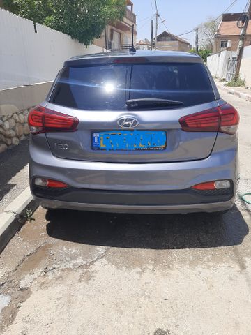 יונדאי i20