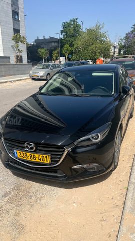 מאזדה 3