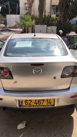 מודעת רכב מאזדה 3