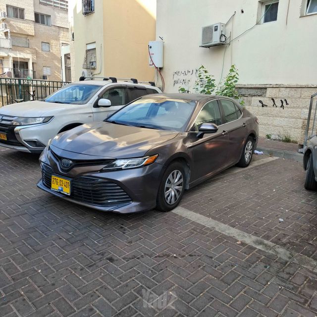 מודעת רכב טויוטה קאמרי