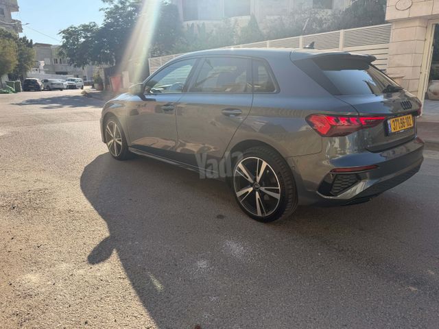 אאודי A3