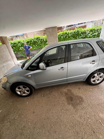 סוזוקי SX4