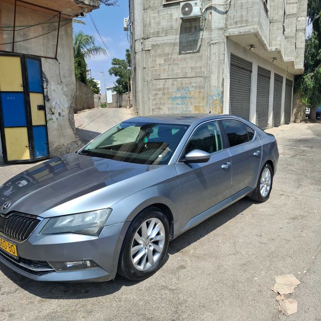 מודעת רכב סקודה סופרב