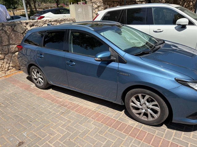 טויוטה אוריס