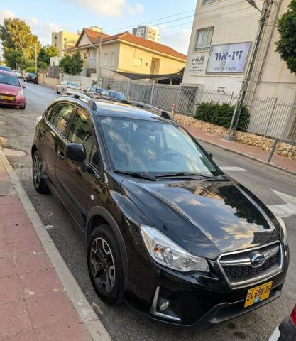 מודעת רכב סובארו XV