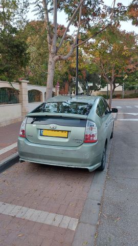 מודעת רכב טויוטה פריוס