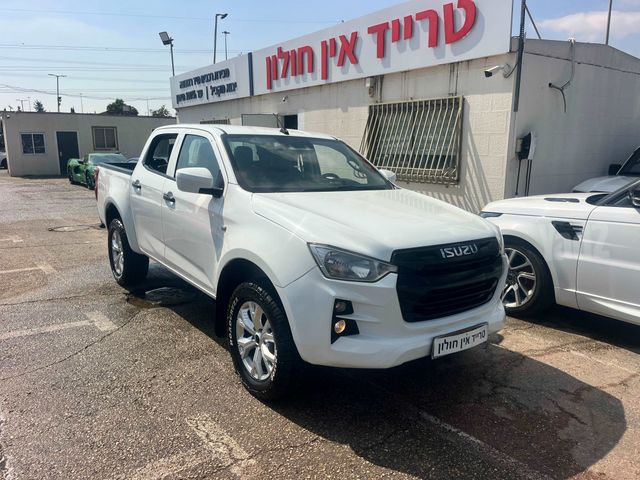 מודעת רכב איסוזו די-מקס