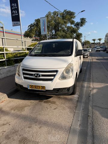 מודעת רכב יונדאי H-1 / i800