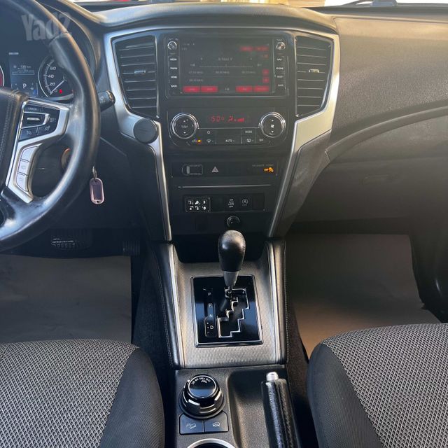 מיצובישי טרייטון / L200