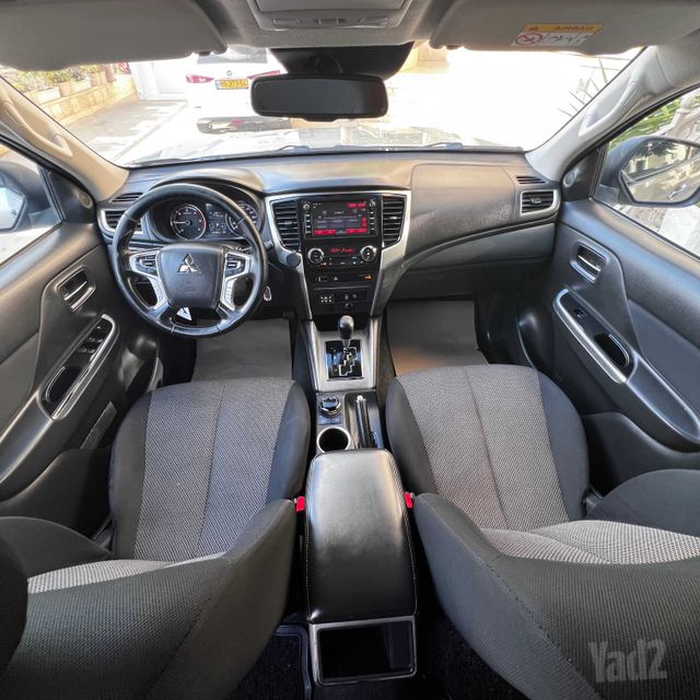 מיצובישי טרייטון / L200