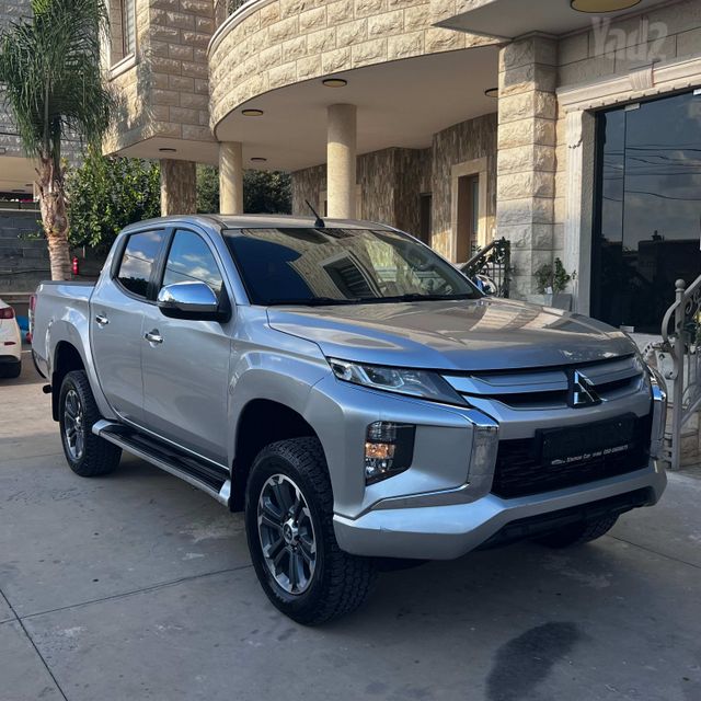 מודעת רכב מיצובישי טרייטון / L200