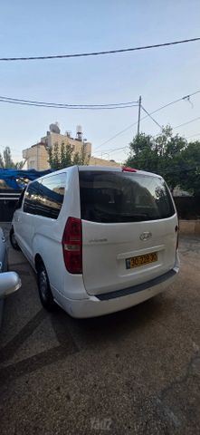מודעת רכב יונדאי H-1 / i800