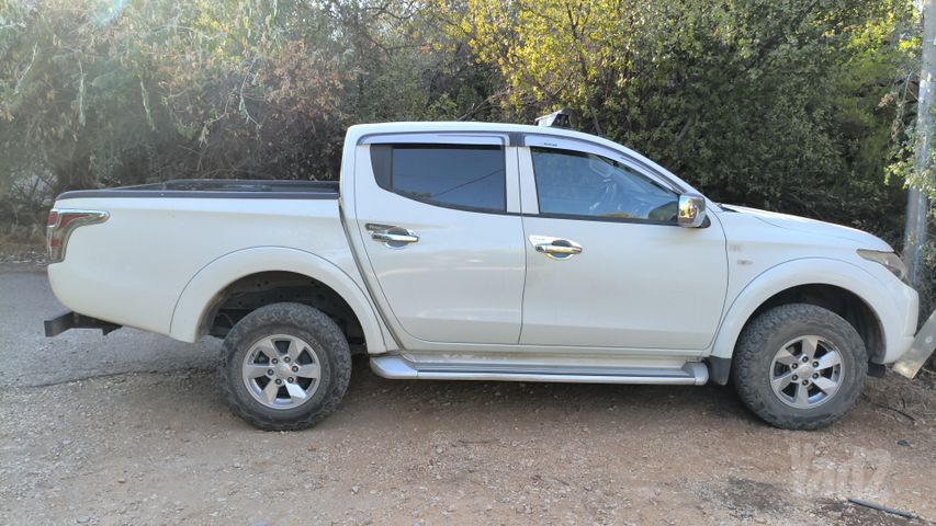 מודעת רכב מיצובישי טרייטון / L200
