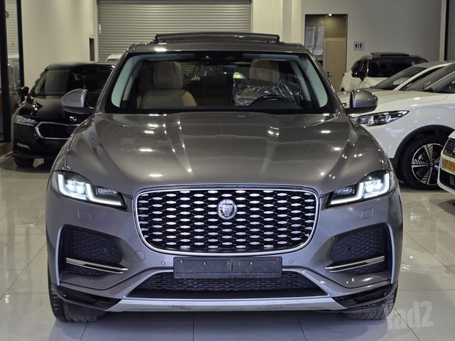 יגואר F-Pace