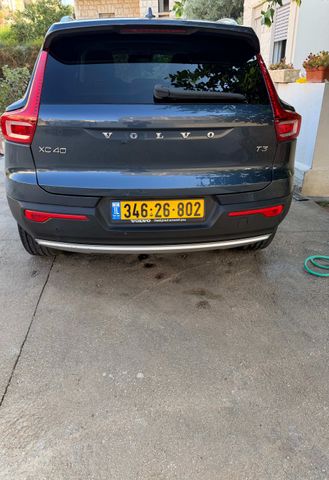 וולוו XC40