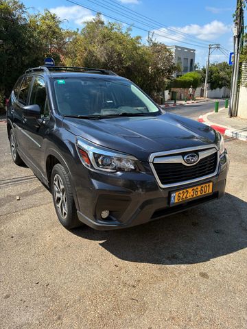 סובארו פורסטר