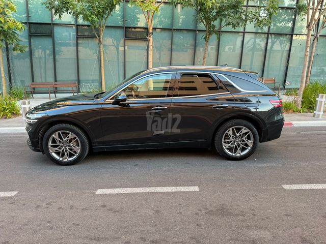 ג'נסיס GV70