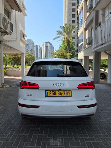 אאודי Q5