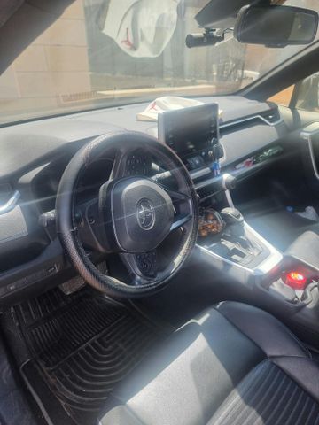 מודעת רכב טויוטה RAV4
