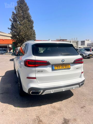 ב מ וו X5