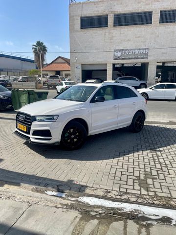 אאודי Q3