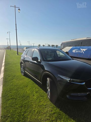 מודעת רכב מאזדה CX-5