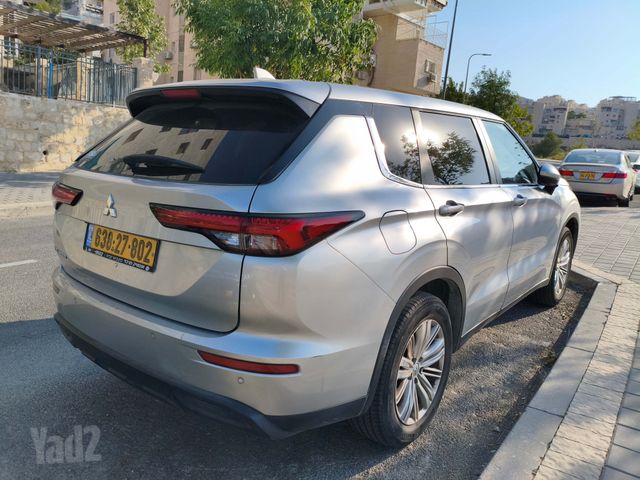 מיצובישי אאוטלנדר
