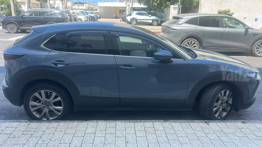 מאזדה CX-30