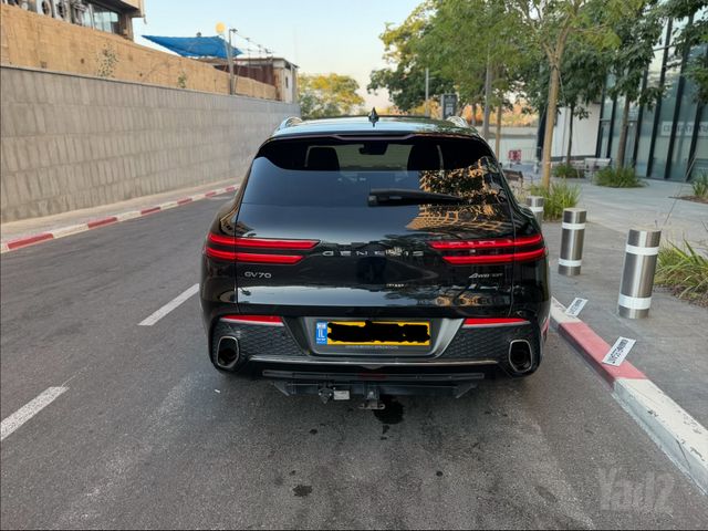 ג'נסיס GV70